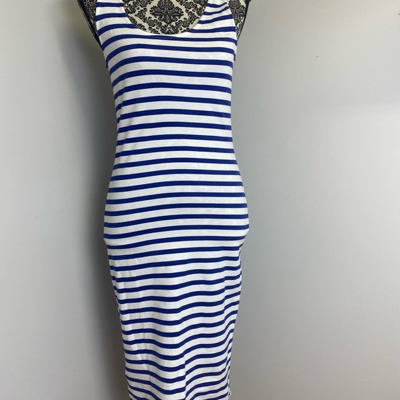 Camilla & Marc striped dress 💙🤍 - Picture 2 of 6